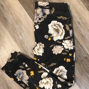 Women’s Old Navy Pixie Dress Pant